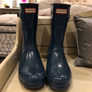Women’s Short Gloss Hunter Rain Boots